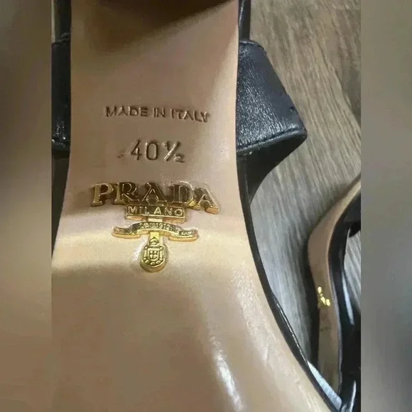 Prada Perforated T-Strap Sandal, Nero‎ Sz 40.5 US 10.5 - Picture 12 of 14